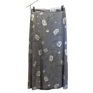 Sag Harbor Women’s Gray Floral Lined Maxi Skirt Size 14